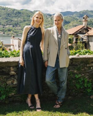 Kelly Rutherford Instagram - With the most beautiful @sarahharris in Lago D‘Orta for @mytheresa.com and @brunellocucinelli  BrunelloCucinellixMytheresa ☀️