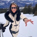 Kelly Vedovelli Instagram - Crans-Montana 🇨🇭 🎿