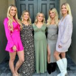 Kelsey Owens Instagram - Looks like some things DO change in Siesta Key 🩷