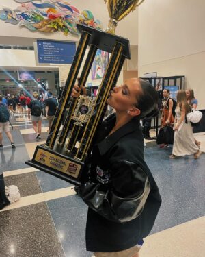 Kendall Vertes Instagram - Top of the pyramid🏆💍