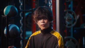 Kenshi Yonezu Instagram - KICK BACKのMVがYouTubeにて公開されました。よろしく🙋‍♂️