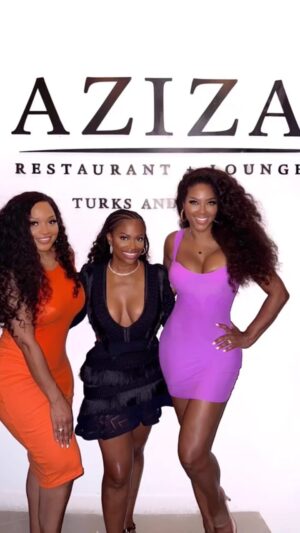 Kenya Moore Instagram - #KandiTwerksNTurks birthday weekend 

#aziza #turks #nightlife #fun #birthday #friends #kandi #kenya #akilah #monyetta #tobey #food