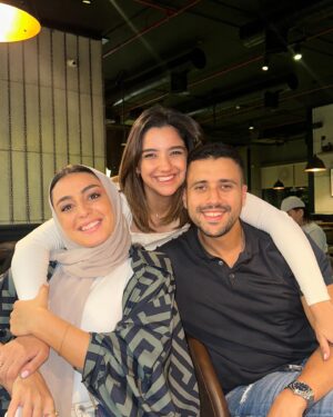 Kenzy Madbouly Instagram - I am so grateful and happy of starting this year with a new member in our family ( basically roro was already a member in our family but i mean the smaller one😂❤️)
I love you roro you are the best decision my brother had made ( the only one i also agree on 😜😂❤️) 
Also i am super impressed cause you’re the only one who can stop his bullying 😂❤️