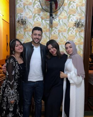 Kenzy Madbouly Instagram - I am so grateful and happy of starting this year with a new member in our family ( basically roro was already a member in our family but i mean the smaller one😂❤️)
I love you roro you are the best decision my brother had made ( the only one i also agree on 😜😂❤️) 
Also i am super impressed cause you’re the only one who can stop his bullying 😂❤️