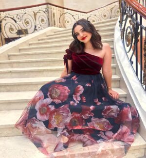 Kenzy Madbouly Instagram - Lady in red ♥️