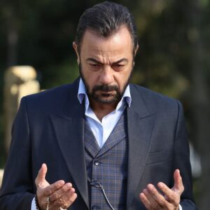 Kerem Alışık Instagram - ahhh ah....
Özlemek ne garip ...
Ölüyorum zannediyorsun ama ölmüyorsun...
Özlemek ölmek ten sadece iki harf fazla be evlat.....