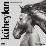 Kerem Alışık Instagram - Benim kanatlarım yok..kanatlarım yüreğim. Kendi vicdanımda özgür kendi gökyüzümde göçebe.... Ama Küheylan sevinçten uçmak için gerekli olan kanatları da bana ödünç olarak verdi .. Ve olan oldu ..yelelerim gökyüzüne kariştı .. Yeniden tiyatro sahnesinde olmak ne mutluluk ..