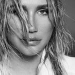 Kesha Instagram - M O D E L I S T E⁣ ⁣ @modelistemagazine⁣ Editor-in-Chief @amynmccabe ⁣ Video by @thecolechristopher⁣ Photography by @sarahkrickphotography ⁣ Styled by @janellermiller ⁣ Makeup by @nattiventi ⁣ Hair by @hollymillshair ⁣ Nail Artist @mihonails