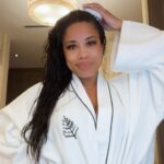 Keshia Chante Instagram – my nighttime hair care routine 🪐 / @khairlabs