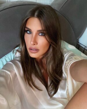 Ketevan Topuriya Instagram - Ну кто вчера загадывал желания?))✨🪐☺️
