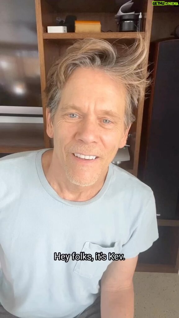 Kevin Bacon Instagram - This is officially the last #MondayBlues of 2023! Man that year flew by. We’re ending on a high note and spinning the X’s! I have to say, this one was quite the challenge. We’re playing: The Mayor of Simpleton by #XTC Bang A Gong (Get It On) by @t.rexbolanofficial Here comes Your Man by @pixiesofficial Take a listen in my stories and I’ll see ya next year.