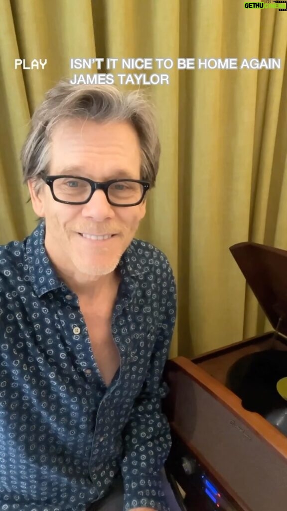 Kevin Bacon Instagram - On this week’s #MondayBlues we’re spinning three of my favorite tracks from @jamestaylor_com’s classic record, Mud Slide Slim and the Blue Horizon. We’re listening to: Hey Mister, That’s Me Up on the Jukebox by @jamestaylor_com Long Ago and Far Away by @jamestaylor_com Isn’t It Nice to Be Home Again by @jamestaylor_com Take a listen in my stories!