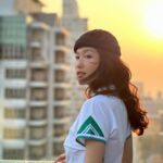 Khả Ngân Instagram - Whenever you want to see me, always look at the sunset; I will be there🌅🌥️ #khangan