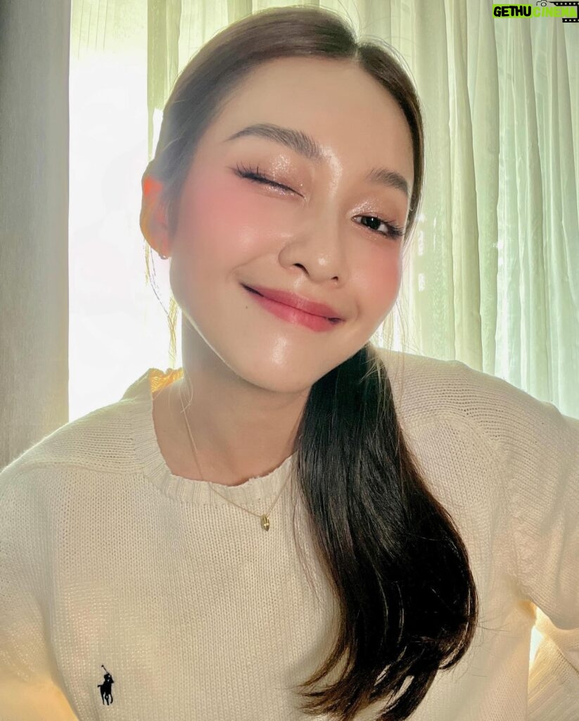 Khả Ngân Instagram - 🌥️🩵 #khangan