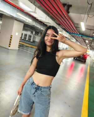 Khin Wint Wah Instagram - You only live once ♍️
