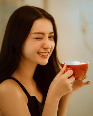 Khin Wint Wah Instagram - ☕️