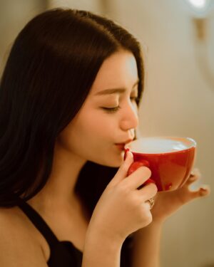 Khin Wint Wah Instagram - ☕️