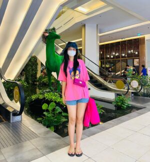 Khin Wint Wah Instagram - 💛