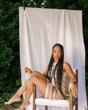 Khosi Ngema Instagram - skin shades of earth…

“Senqu” Dress By @nthatuoa_com 
Photographed By @thapelo_gv72