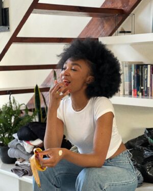 Khosi Ngema Instagram - b-a-n-a-n-a-s 🎵