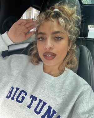Kiana Ledé Instagram - BIG tuna 🐟
I wonder what Andy Bernard’s nickname would be for me