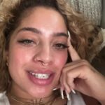 Kiana Ledé Instagram - I’m gonna figure out those chords again I swear lol