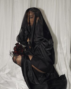 Kiana Ledé Instagram - Grudges the Funeral 🪞🥀