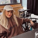 Kiera Bridget Instagram - i forgot to post my nyc pics! i am so stupid 🥸 where do u live?! where should i go next???😏