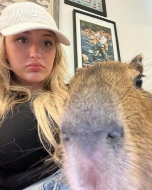 Kiera Bridget Instagram - GAHHH HE FINALLY PULLED UP EPIC VICTORY ROYALE MOMENT 🫦 @theurbanrescueranch ily I took the possum home with me TSA didn’t find it