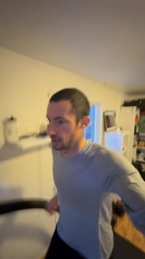 Kilian Jornet Instagram - Today, I’m opening up the doors to my home gym to share a glimpse of my off-season running training routines.
In the winter, especially given the Norwegian weather, my training is split into two distinct sessions: morning skiing and afternoon indoor running. Balancing family commitments, I strive to fit these sessions into the evenings or over the weekends.

In terms of training, what is your focus right now?