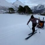 Kilian Jornet Instagram - Snowy family training session in the Norwegian mountains! Uphill skiing with my little ones in tow – because why choose between family time and altitude gain? 😄❄️ 🎥 @tinaemelie