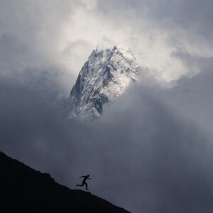 Kilian Jornet Instagram - In the 70 years since Sir Edmund Hillary and Tenzing Norgay first scaled Everest, rising global temperatures have put the mountain in danger. 
In the next 70 years, two-thirds of glaciers on the region’s mountains will disappear if we do not take urgent action to #SaveOurSnow

Breaching the 1.5 degrees threshold enshrined in the Paris Agreement will unleash catastrophe across the Hindu Kush Himalayas: jeopardising the lives and livelihoods of 240 million people in the mountains and 2 billion more people downstream. 

We should ask our leaders to take action, and individually to use the tools we have for it. And I acknowledge I’m a part of the problem. The footprint of my last travel and expedition in this mountain was not small: 2T/CO2e. And even if I try to do changes on my lifestyle, my relation to sport (travels to events, gear development, etc) and advocacy, I have a long way to go, so better to not listen to me but the ones who really know like the scientists at @_icimod

📸 @julien_rai , @_icimod