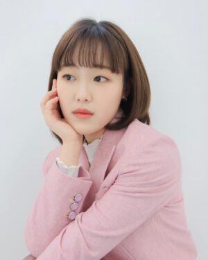 Kim Bo-yoon Thumbnail - 94K Likes - Top Liked Instagram Posts and Photos