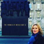 Kim Cattrall Instagram - #internationalwomensday Remembering all women fighting war. #Whitehall