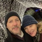 Kim Cattrall Instagram - Have a peaceful healthy Christmas Holidays. Don’t miss #ChristmasAtKew @kewgardens A real treat!