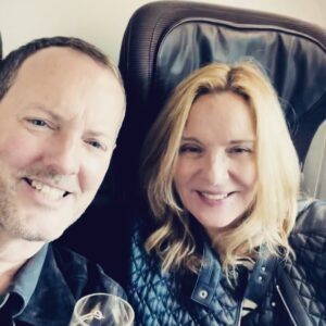 Kim Cattrall Instagram - Celebrating 6 years…🥂