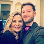Kim Cattrall Instagram - Good folks! #QueerAsFolk @notstephendunn