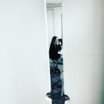Kim Cattrall Instagram - “Mind the gap”….
