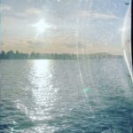 Kim Cattrall Instagram - Morning! On the road (water) again.. @harbourair. 🐳 Exceptional flight and landing Capt Matthews 👏🏻