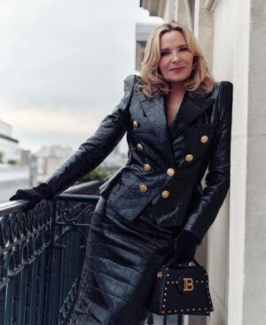 Kim Cattrall Instagram - Thank you @voguemagazine and @balmain  https://www.vogue.com/slideshow/kim-cattrall-paris-fashion-week-balmain