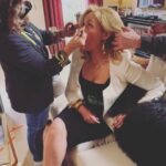 Kim Cattrall Instagram - On your marks.. Get set! #glamorous 💋💄