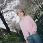 Kim Da-som Instagram - 🌸✨