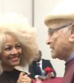 Kim Fields Instagram - life changer. game changer. career maker. long live King Lear… 
Uncle Norman 

#normanlear @thenormanlear #blueprint #masterclass