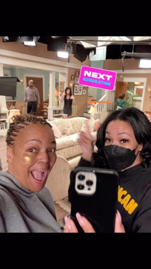 Kim Fields Instagram - In the NEW EPISODES OF THE UPSHAWS, Alexis’s daughter Kaycie plays Young Regina!! EPIC MOMENT FOR OUR FAM, Lex & I were FaceTiming with Mom in this moment, as Kaycie made her acting debut. ✨✨✨
THE UPSHAWS NOW PLAYING EXCLUSIVELY ON NETFLIX.
🥳🥂🥳

@netflix @strongblacklead @alexisfieldspix #theupshaws #familybusiness #SheGotNext