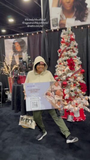 Kim Fields Instagram - Entrepreneur Life! 🤣😂🤣 just HAD to drop in the Ultimate Women’s Expo to make sure they knew we got yo coffee AND retreat vibes!!!! SillyBae in houzz!😍
GO TO www.refreshretreatbykf.com to book your wellness retreat for men & women w/me and some Refreshing Friends!
#wellness #retreat #mindbodyspirit #mindbodysoul #refresh #lifestyle #hustle #grind @signatureblendsbykf @refreshbykf

#theupshaws #livingsingle #factsoflife