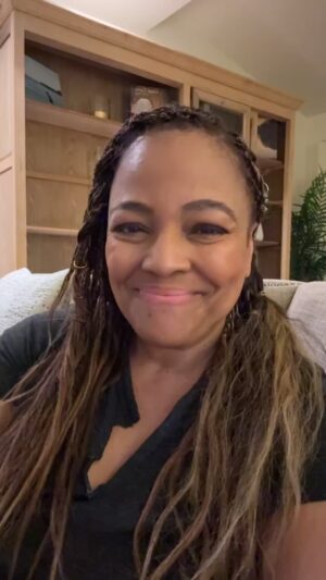 Kim Fields Instagram - Impromptu LIVE on premiere eve of the next new episodes of THE UPSHAWS dropping tmrw!! WE LOVE HOW YOU LOVE UPSHAWS! 
@netflix @netflixisajoke @strongblacklead #theupshaws