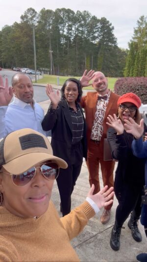 Kim Fields Instagram - TEAMWORK TUESDAY! So grateful for the amazing team I’m working with for the REFRESH RETREAT to bring you an unforgettable wellness experience for men & women!! Join us Dec. 1st-3rd in Stone Mountain GA! REGISTRATION REQUIRED AT www.refreshretreatbykf.com 
LIMITED SPACES AVAIL! 🔆⛳️🔥🗻
@atlantaevergreen 

#wellness #mentalhealth #lifestyle #refresh #retreat #lakeside #spa #golf #breathe #nature #team #teamwork #teamworktuesday