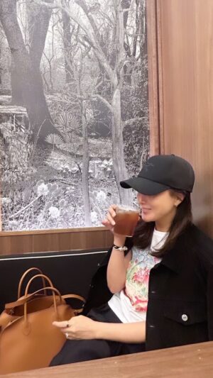 Kim Hee-seon Instagram - 💋