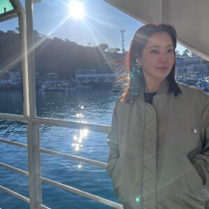 Kim Hee-seon Instagram - 🌊우리:집
