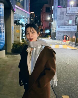 Kim Hyang-gi Instagram - 데코레이숀-----